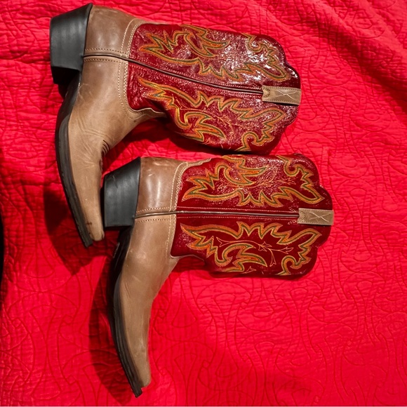 Twisted X Boots 81/2 red and tan - Picture 3 of 4